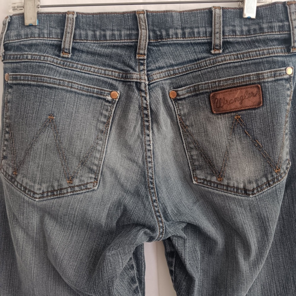 Wrangler Retro Relaxed Bootcut Jeans Mens 30x36 *31x36 Blue WRT20FL Stretch - Picture 4 of 10